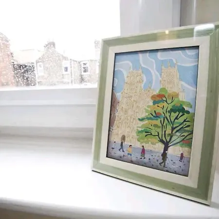 호텔 Cosy Little Just Outside Walls