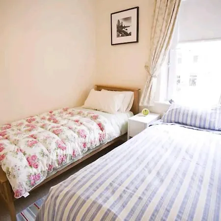 Cosy Little Just Outside Walls York