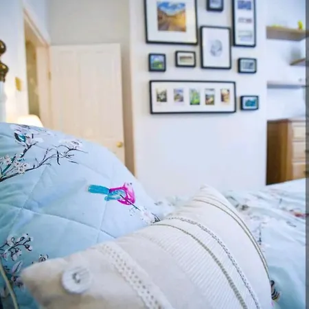 Cosy Little Just Outside Walls 호텔 요크