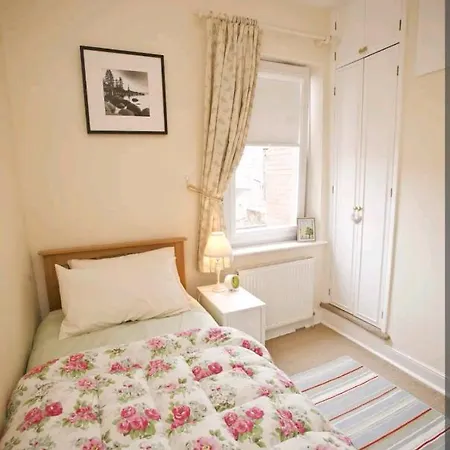 Cosy Little Just Outside Walls * 요크